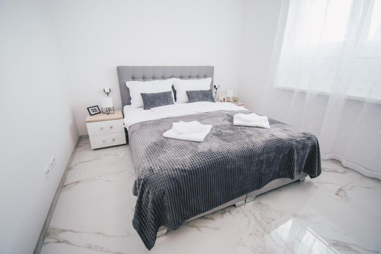 L Apartment マリボル エクステリア 写真