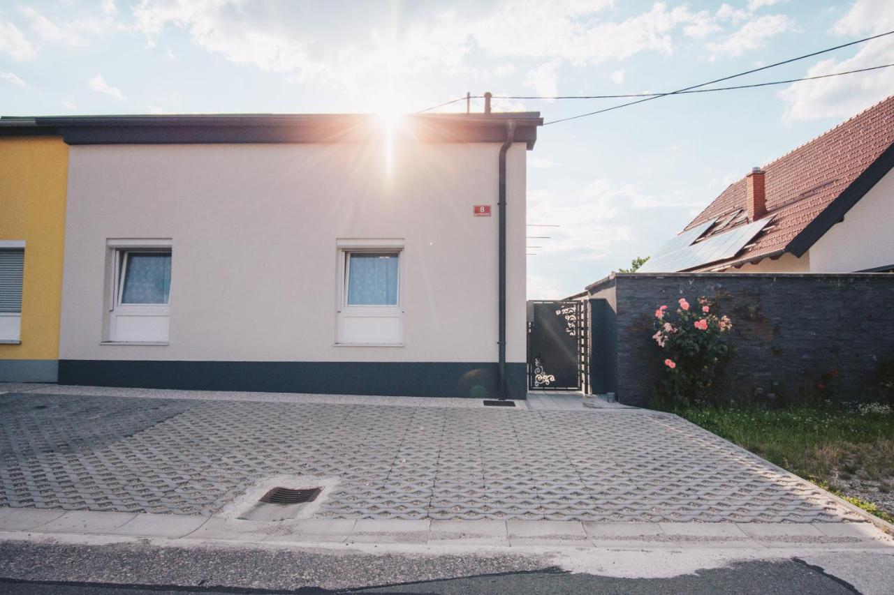 L Apartment マリボル エクステリア 写真
